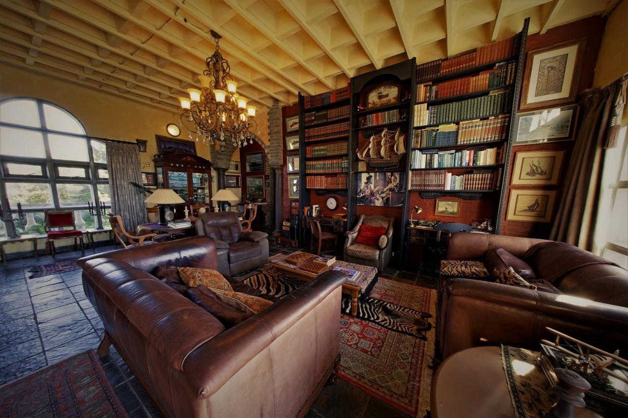 فندق Bygracealone Manor Outeniekwa المظهر الخارجي الصورة