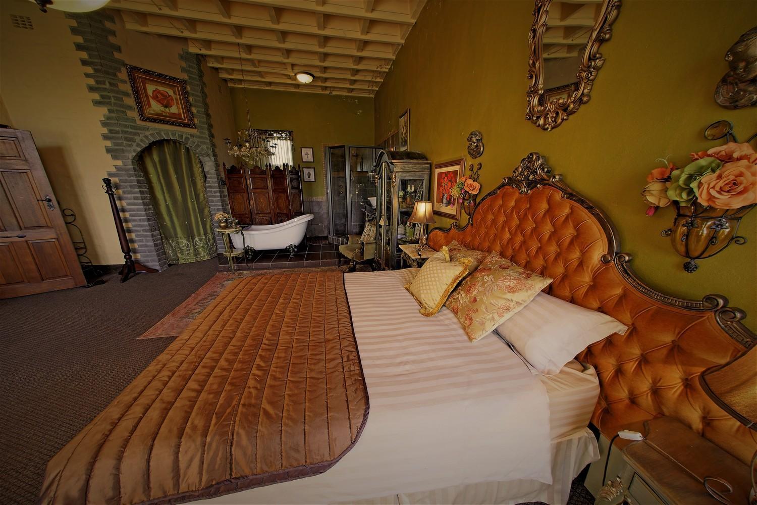 فندق Bygracealone Manor Outeniekwa المظهر الخارجي الصورة