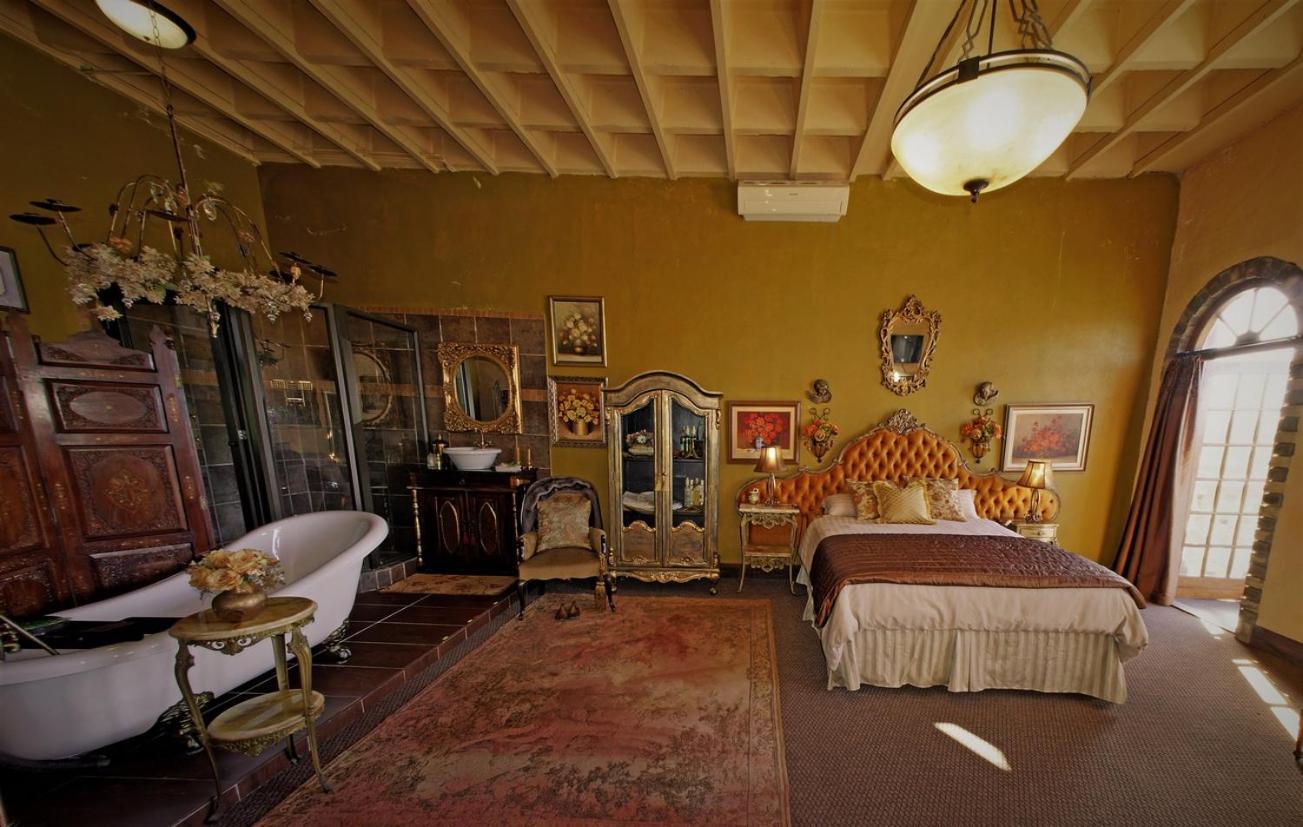 فندق Bygracealone Manor Outeniekwa المظهر الخارجي الصورة