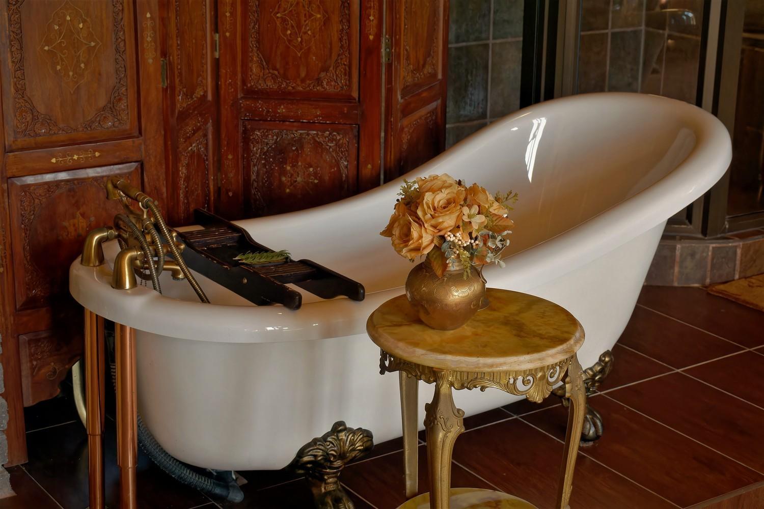 فندق Bygracealone Manor Outeniekwa المظهر الخارجي الصورة